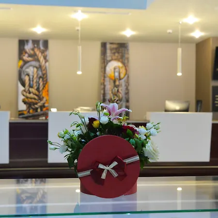 Ramada By Wyndham 4*