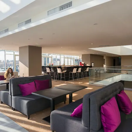 Отель Ramada By Wyndham Констанца