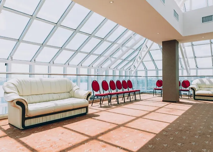 Ramada By Wyndham Hotel