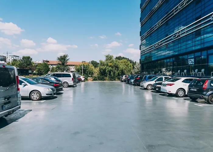 Ramada By Wyndham 4* Constança