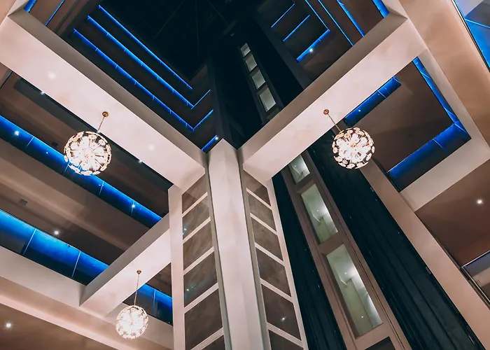 Ramada By Wyndham 4*