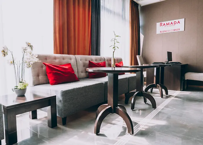 Ramada By Wyndham Hotel Constança