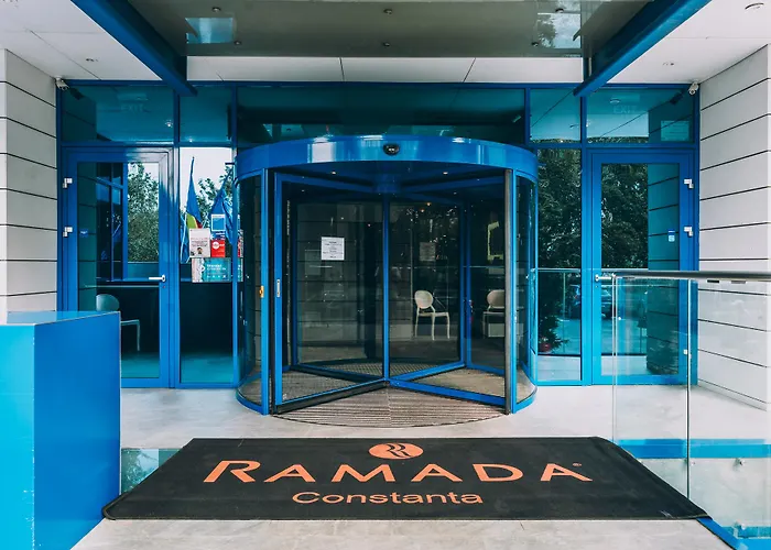 Ramada By Wyndham 4* Constança