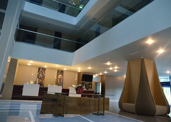 Ramada By Wyndham Hotel 4*