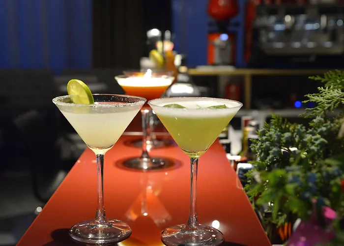 Hotel Ramada By Wyndham Constança