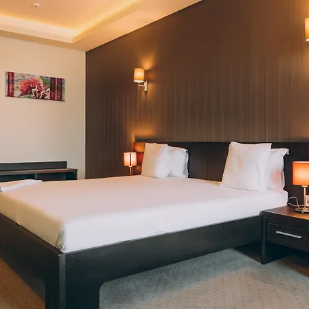 Отель Ramada By Wyndham