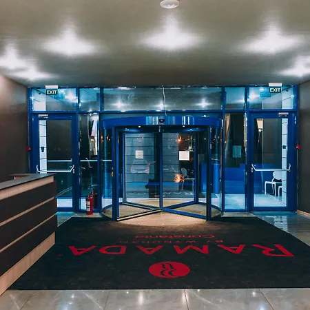 酒店 康斯坦察温德姆华美达酒店 马马亚