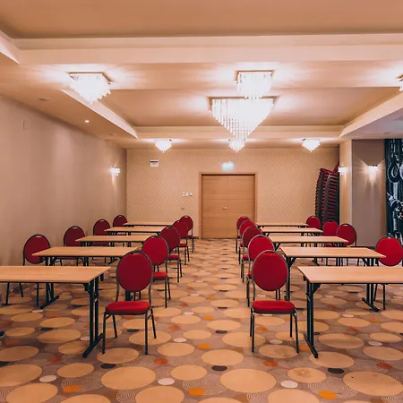 Ramada By Wyndham Constanta Hotel Mamaia