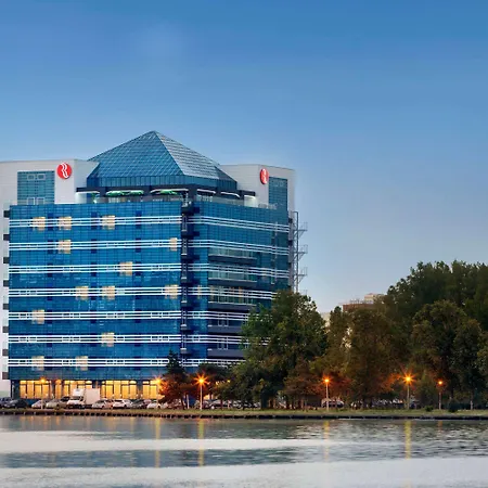 Ramada By Wyndham Constanta Hotel 4*