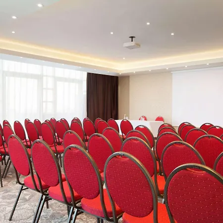 Ramada By Wyndham Constanta Hotel
