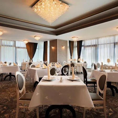 Hotel Ramada By Wyndham Constanta