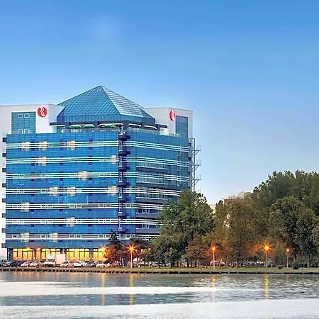 Ramada By Wyndham 4* كونستانتا