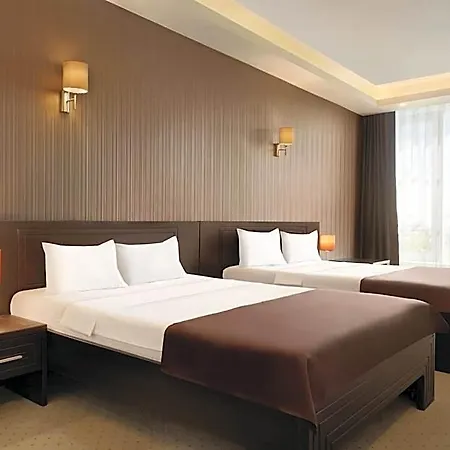 Hotel Ramada By Wyndham Constanta