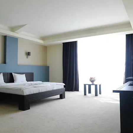 Ramada By Wyndham كونستانتا