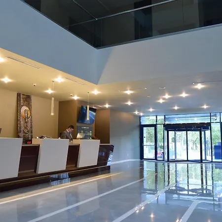 Ramada By Wyndham Constanta