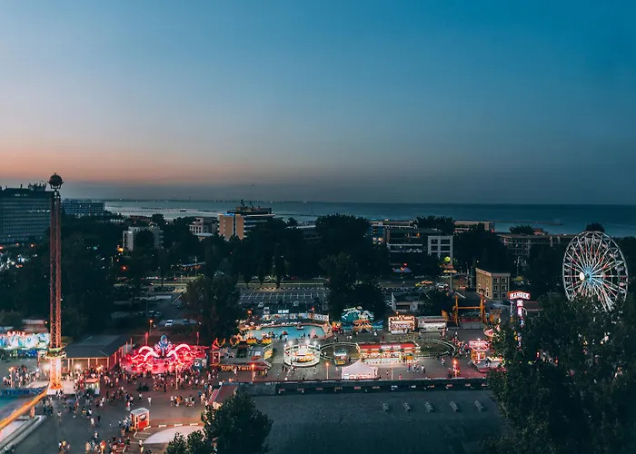 Ramada By Wyndham Отель 4*