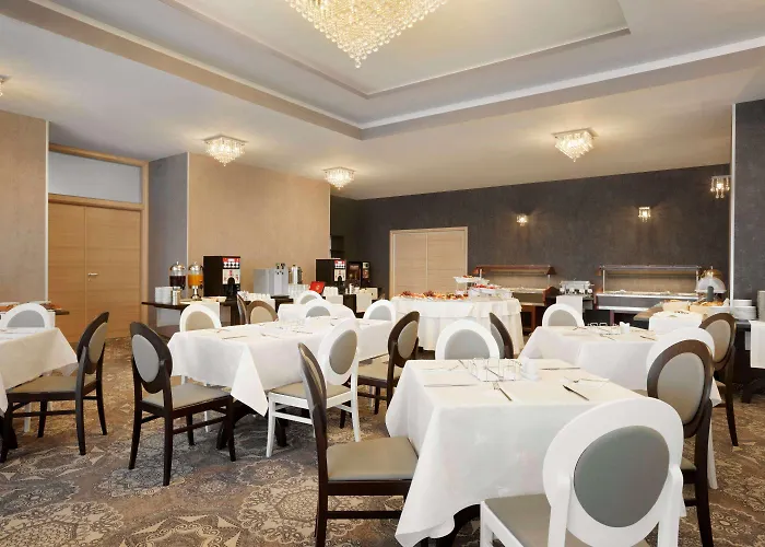 Ramada By Wyndham Констанца