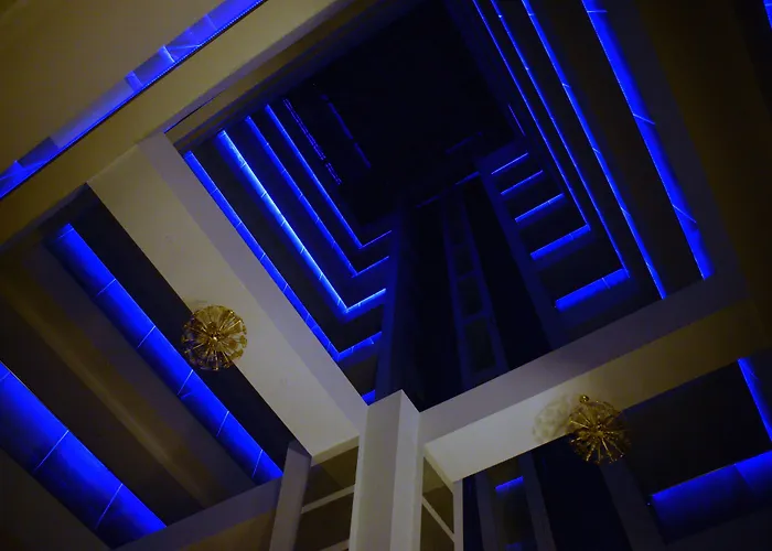 Ramada By Wyndham Отель 4*